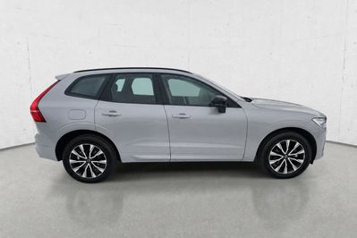 Volvo XC60 B5 B AWD Plus Dark aut
