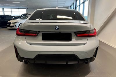 BMW Seria 3 320i xDrive M Sport