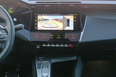 Peugeot 408 1.2 PureTech mHEV GT S&S e-DSC6