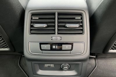 Audi A4 40 TDI mHEV Quattro S Line S tronic