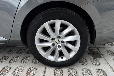 Skoda Superb Ambition 1.5 TSI  DSG