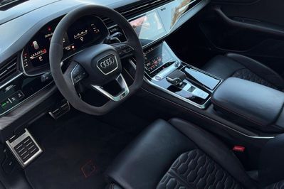 Audi Q8 RS Q8 TFSI mHEV Quattro Tiptronic