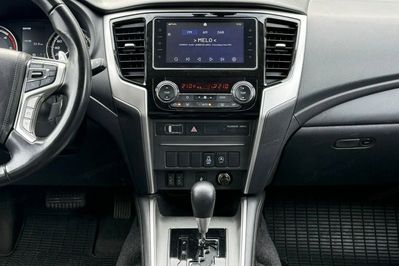 Mitsubishi L200 2.2 d Dc Instyle Plus
