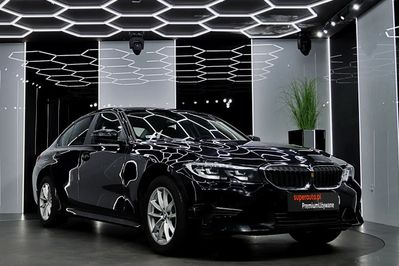 BMW Seria 3 318i Advantage aut