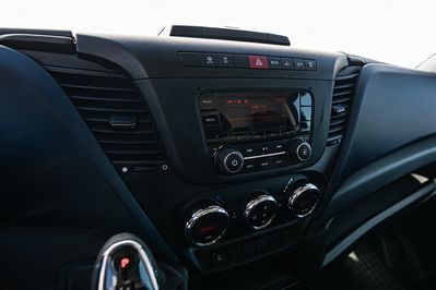 Iveco Daily 35S18 L4H2 Hi-Matic