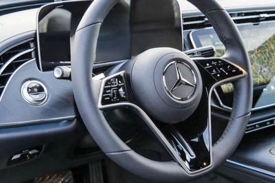 Mercedes Klasa E 220 d Avantgarde