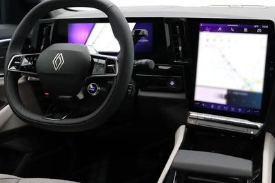 Renault Espace Iconic 7os. 1.2 E-Tech Full Hybrid