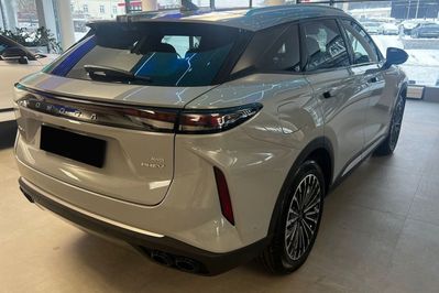 Omoda 9 1.5 Super Hybrid Exclusive AWD