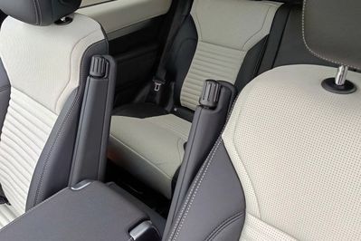 Land Rover Discovery V 3.0 D250 Dynamic SE