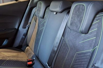 Peugeot 2008 PureTech mHEV GT e-DCS6