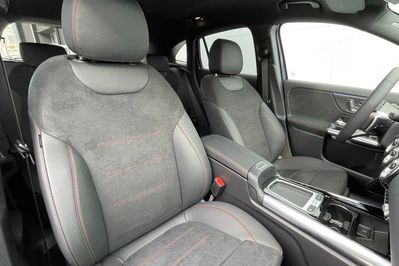 Mercedes GLA 250 e  AMG Line
