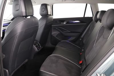Volkswagen Passat TDI SCR DSG