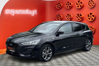 Ford Focus Ecoboost Hybrid St-Line x