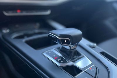 Audi A4 40 TDI Advanced S tronic