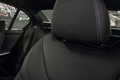 BMW Seria 3 318i M Sport