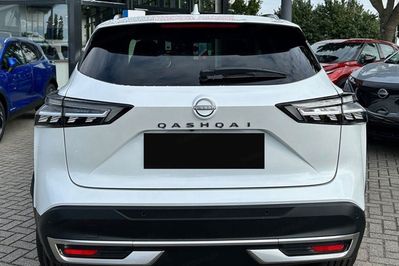 Nissan Qashqai N-Connecta Xtronic 1.3 DIG-T mHEV