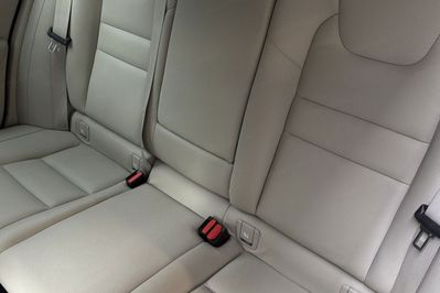 Volvo V60 T6 AWD Plug-In Hybrid Plus Dark