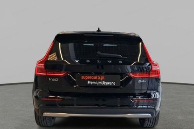 Volvo V60 CC Core B4 D AWD aut