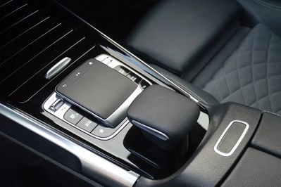 Mercedes GLB 200 d Progressive 8G-DCT