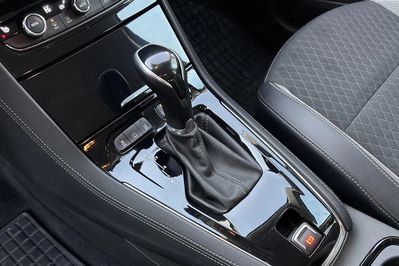 Opel Grandland X 1.2 T GPF Design Line S&S