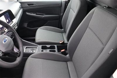 Ford Transit Connect L1 Limited PHEV A6