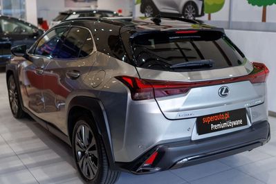 Lexus UX 300h F Sport AWD