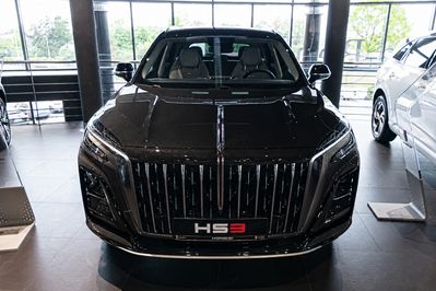 Hongqi HS3 1.5T FWD