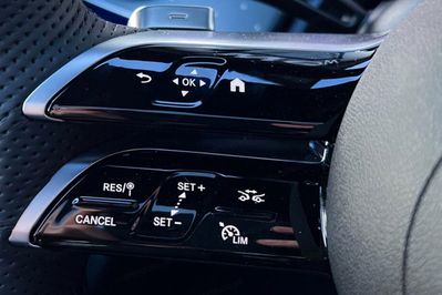 Mercedes EQE 350 4-Matic AMG Line