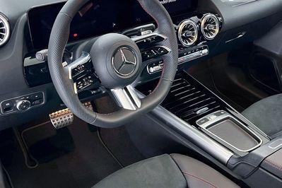 Mercedes GLA 220 4-Matic AMG Line