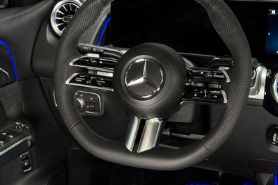 Mercedes GLB 200 AMG Line