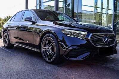 Mercedes Klasa E 300 de 4-Matic AMG