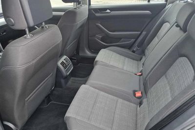 Volkswagen Passat 1.5 TSI Business DSG