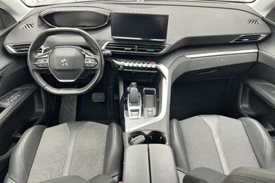 Peugeot 3008 Allure 1.6 Hybrid e-EAT8