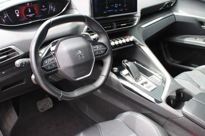 Peugeot 3008 1.5 BlueHDi Allure