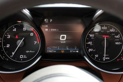 Alfa Romeo Giulia 2.0 Turbo TI Q4 aut