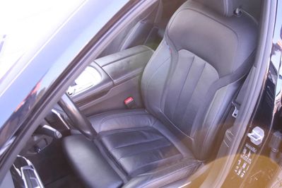 BMW Seria 7 750i xDrive