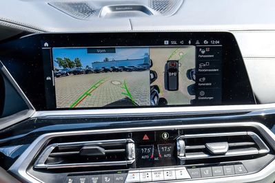 BMW X7 xDrive40d mHEV sport-aut