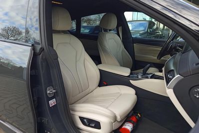 BMW Seria 6 640i mHEV sport-aut