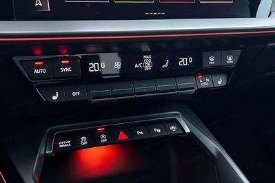 Audi A3 S3 TFSI quattro S tronic