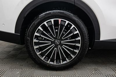 Omoda 9 1.5 Super Hybrid Exclusive AWD
