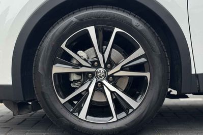 Toyota C-HR Style 1.8 Hybrid