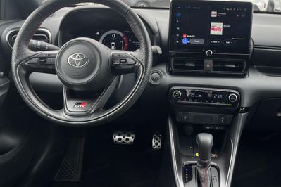 Toyota Yaris GR Sport 1.5 Hybrid