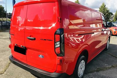Ford Transit Custom L2H1 Trend 320
