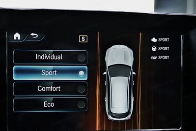 Mercedes CLA 200 AMG Line 7G-DCT