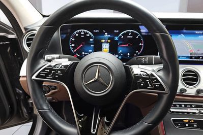 Mercedes E Klasa 220 d Avantgarde