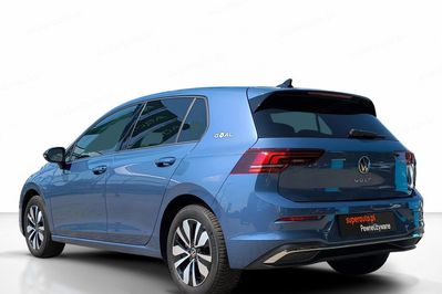 Volkswagen Golf VIII 2.0 TDI Life DSG