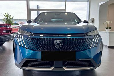 Peugeot 3008 Allure e-DCS 1.2 mHEV
