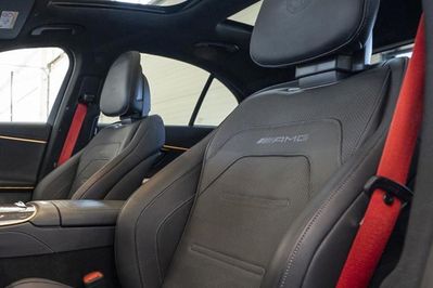 Mercedes Klasa E AMG 53 4Matic+ Hybrid