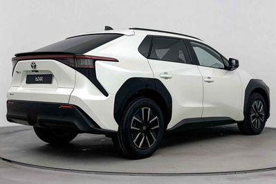Toyota bZ4X Style EV