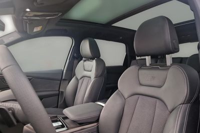 Audi Q7 50 TDI quattro S Line
